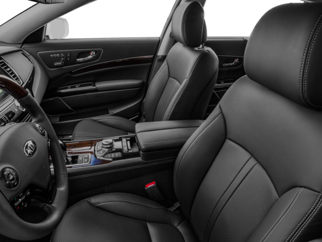 2017 Kia K900 Luxury