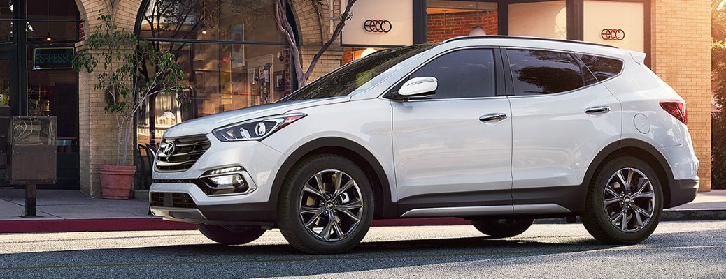 White 2018 Hyundai Santa Fe