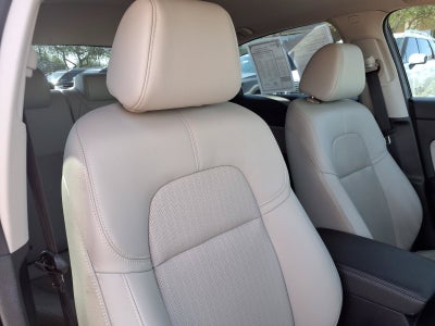 2024 Honda Civic Hatchback EX-L