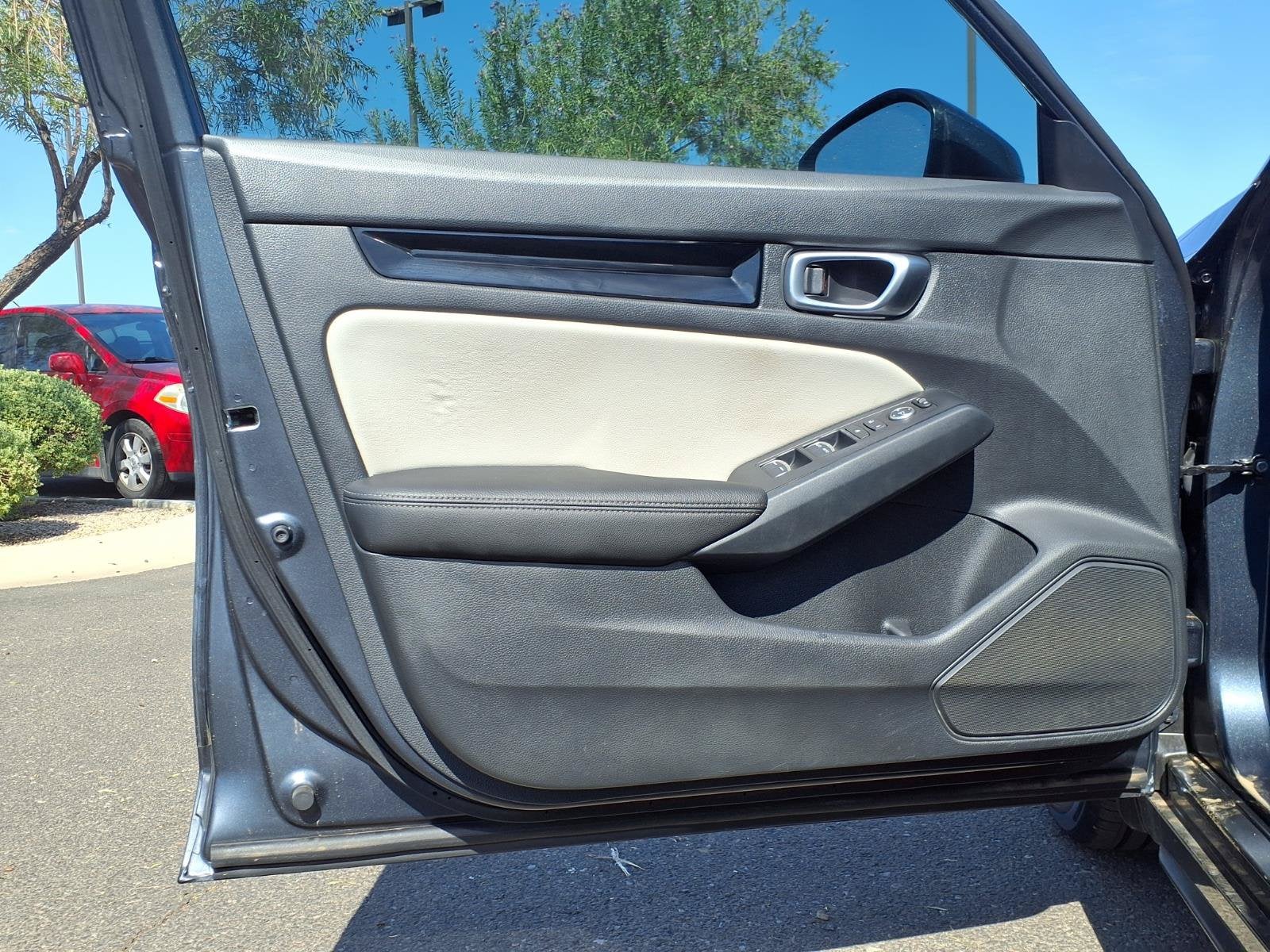 2024 Honda Civic Hatchback EX-L