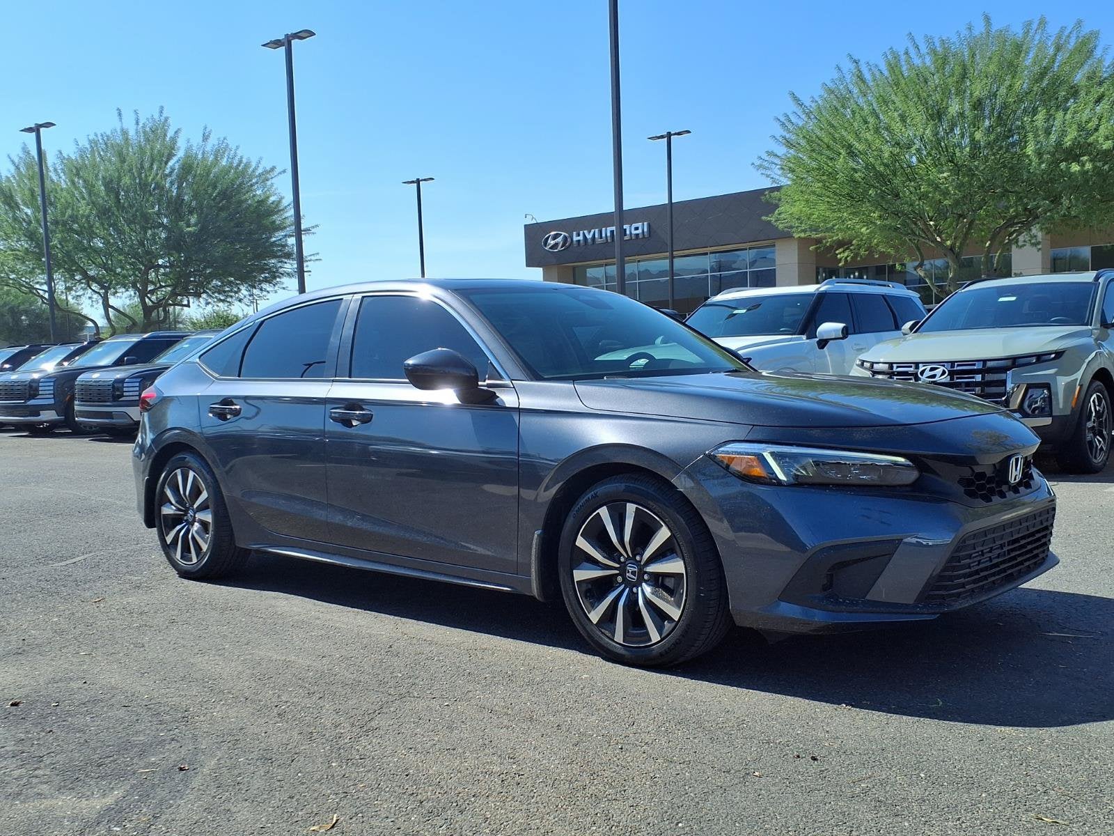 2024 Honda Civic Hatchback EX-L