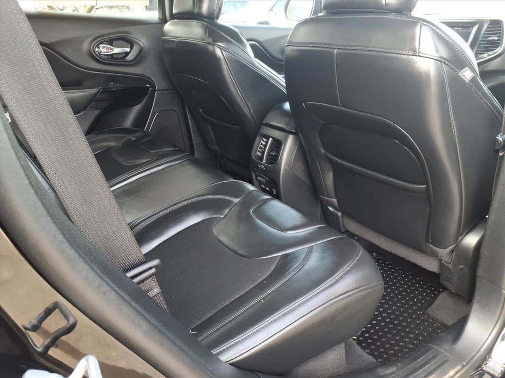 2020 Jeep Cherokee Altitude