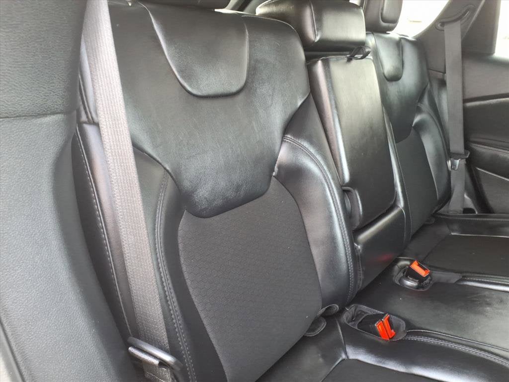 2020 Jeep Cherokee Altitude