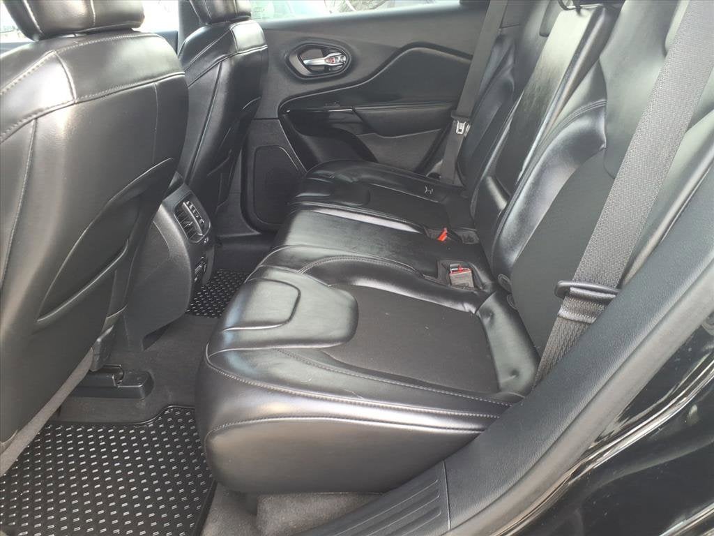 2020 Jeep Cherokee Altitude