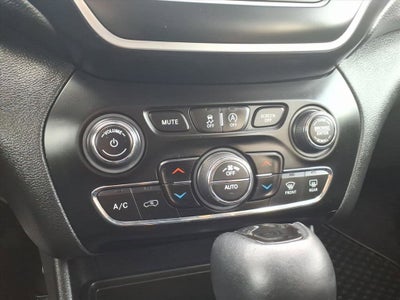 2020 Jeep Cherokee Altitude