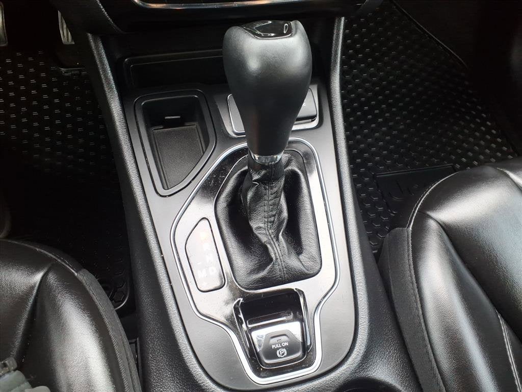 2020 Jeep Cherokee Altitude