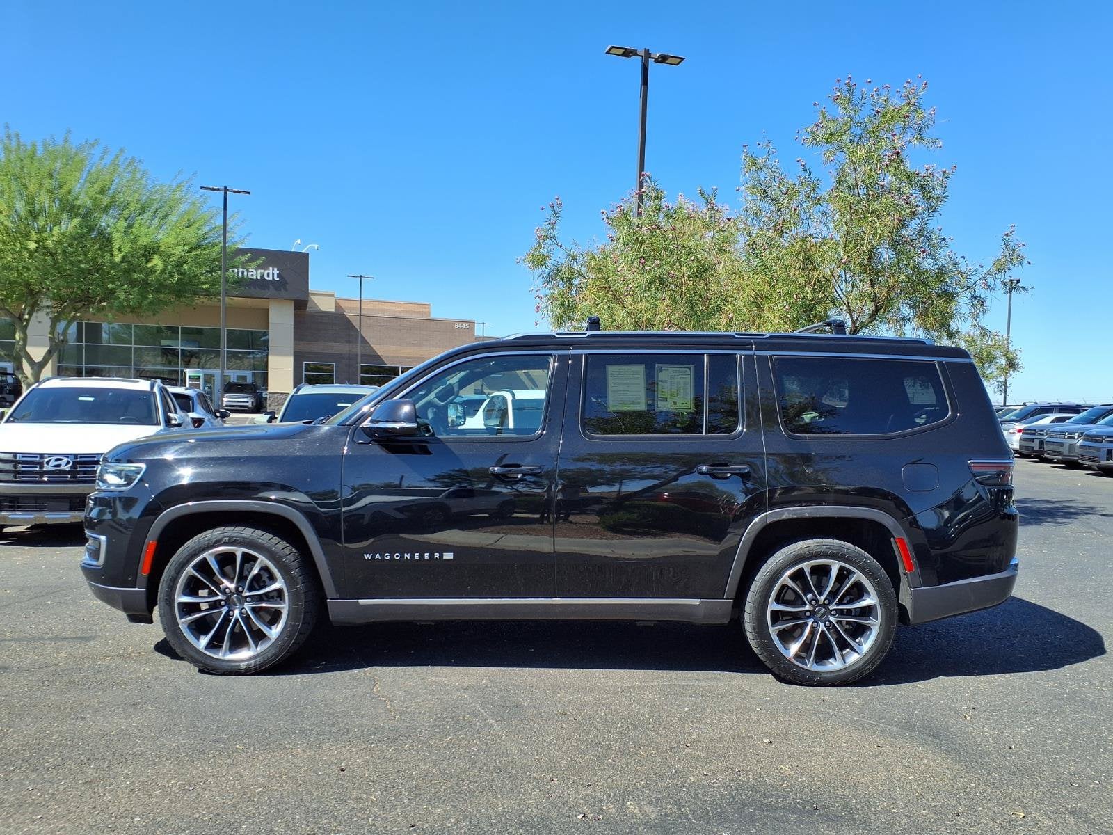 2022 Jeep Wagoneer Series III