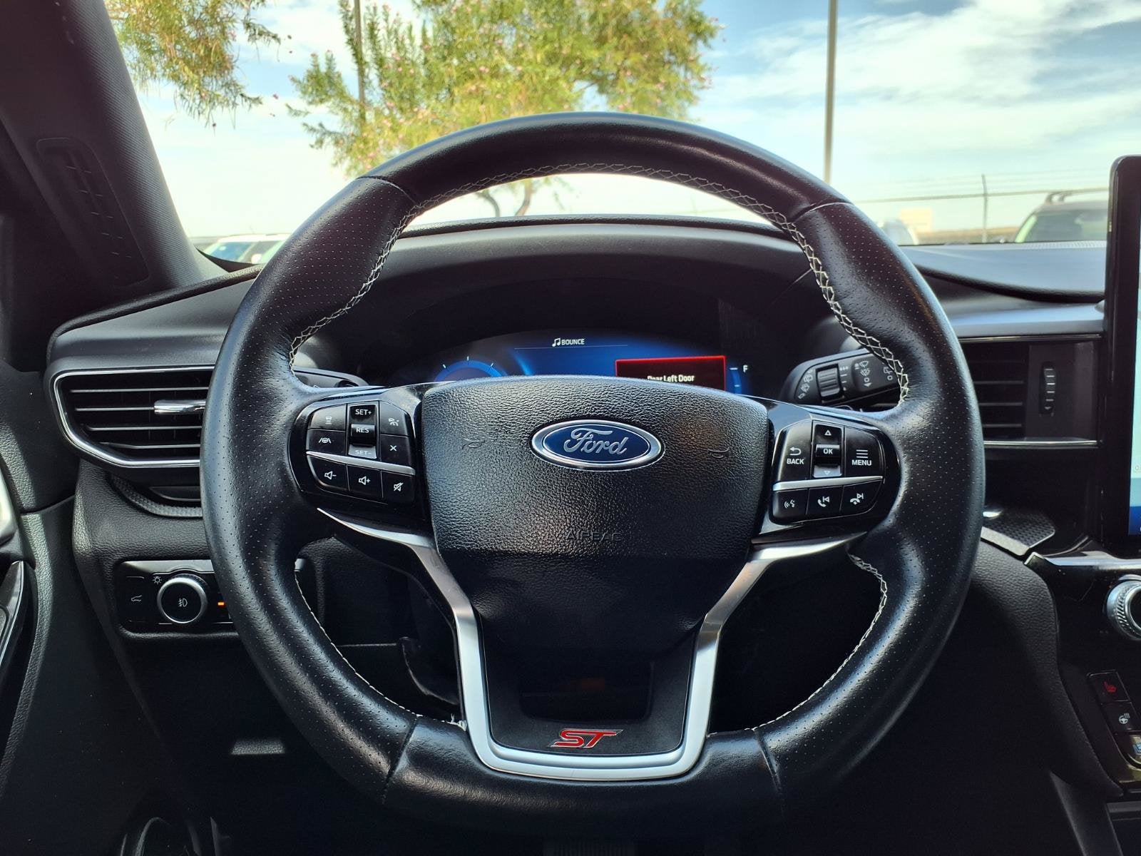 2024 Ford Explorer ST