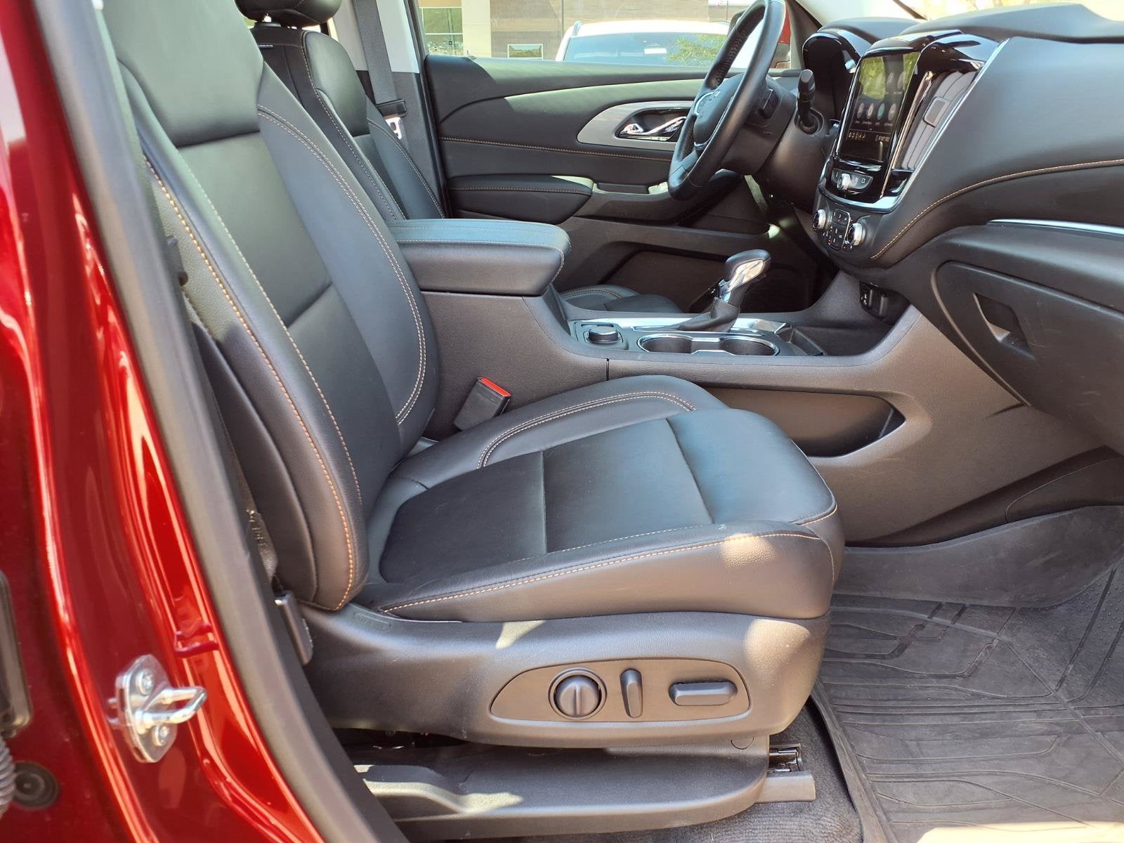 2021 Chevrolet Traverse RS