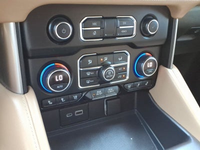 2021 Chevrolet Suburban Premier
