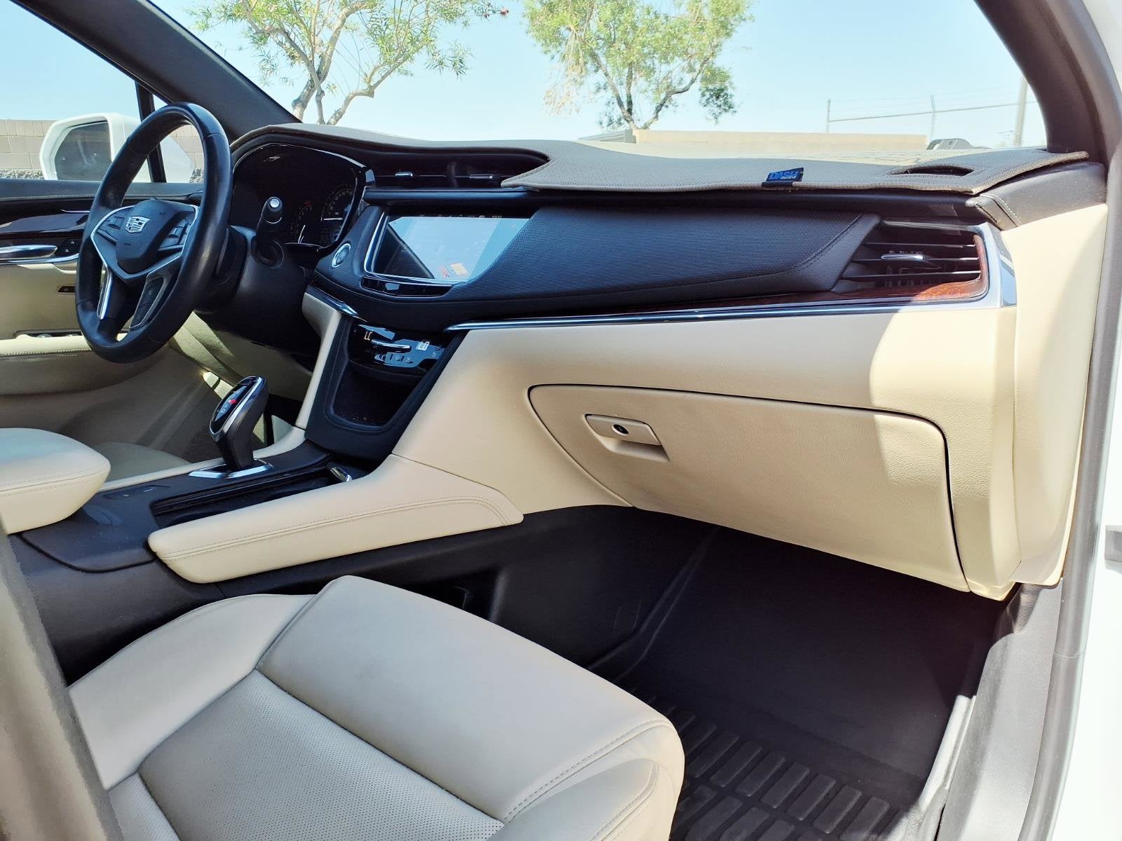 2017 Cadillac XT5 Premium Luxury FWD