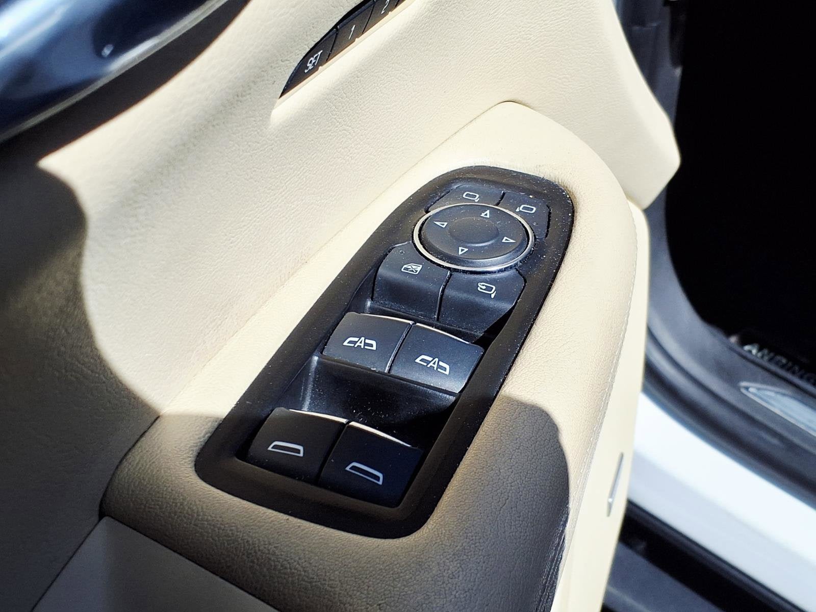 2017 Cadillac XT5 Premium Luxury FWD