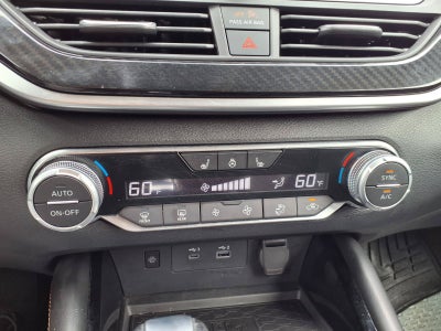 2023 Nissan Altima 2.0 SR