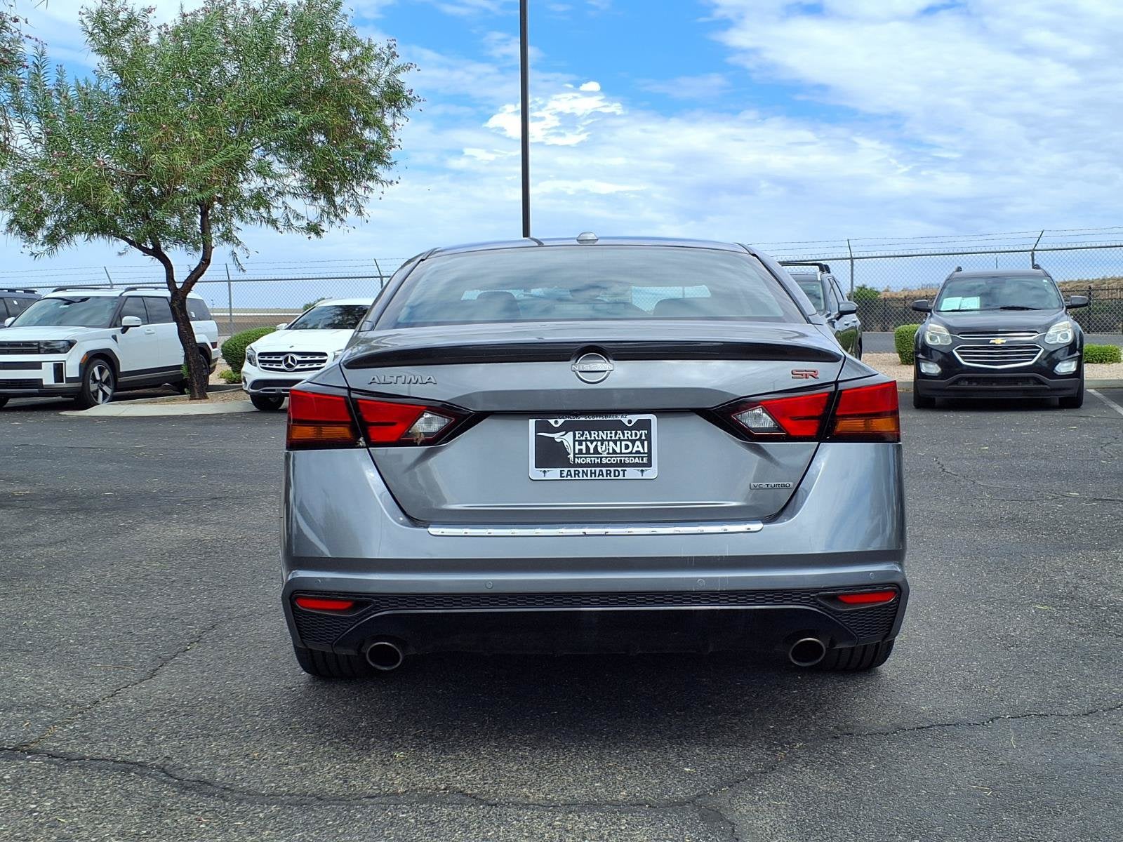 2023 Nissan Altima 2.0 SR