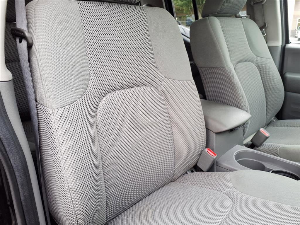 2015 Nissan Frontier SV