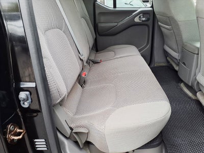 2015 Nissan Frontier SV