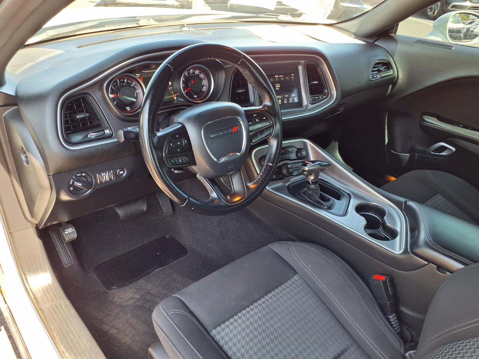 2020 Dodge Challenger SXT