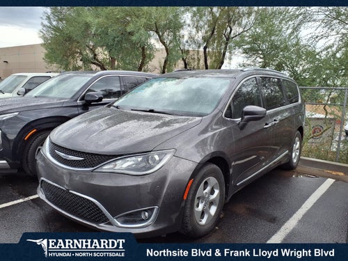 2017 Chrysler Pacifica Touring-L Plus