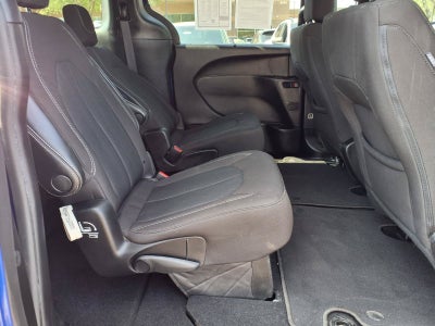 2021 Chrysler Pacifica Touring