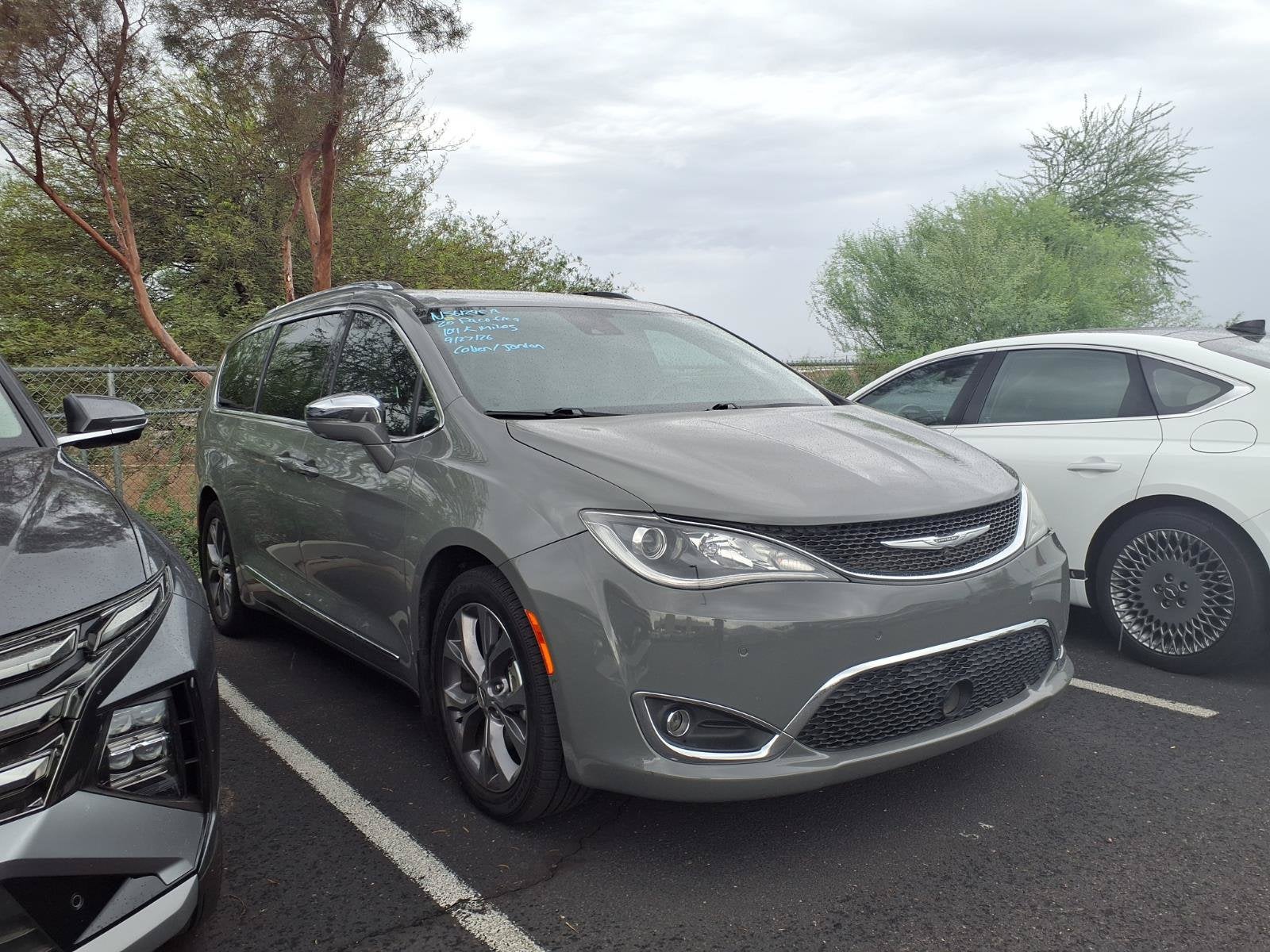 2020 Chrysler Pacifica Limited 35th Anniversary