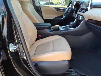 2020 Toyota RAV4 Limited