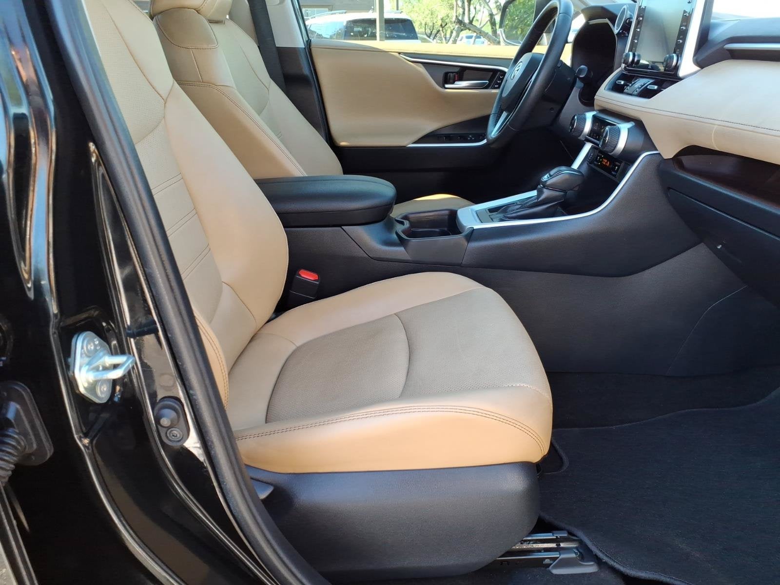 2020 Toyota RAV4 Limited