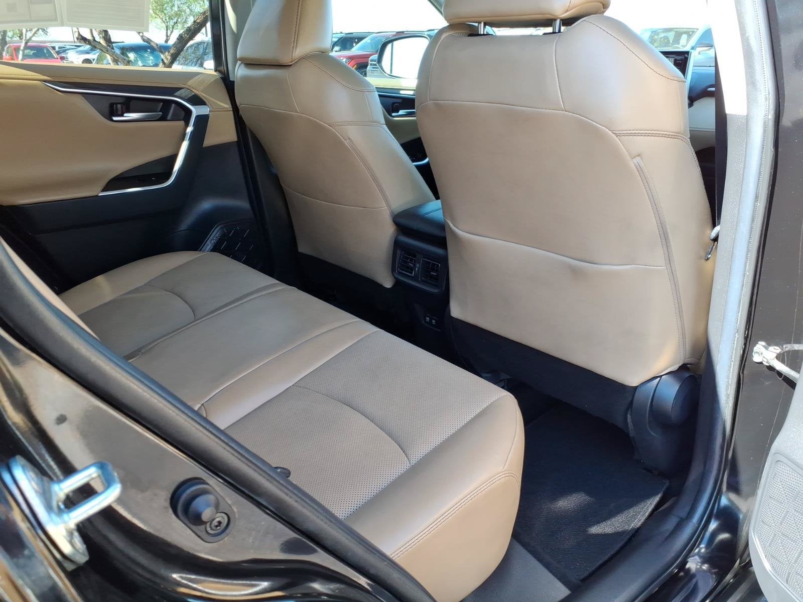 2020 Toyota RAV4 Limited