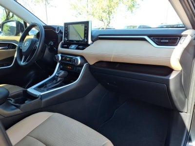 2020 Toyota RAV4 Limited