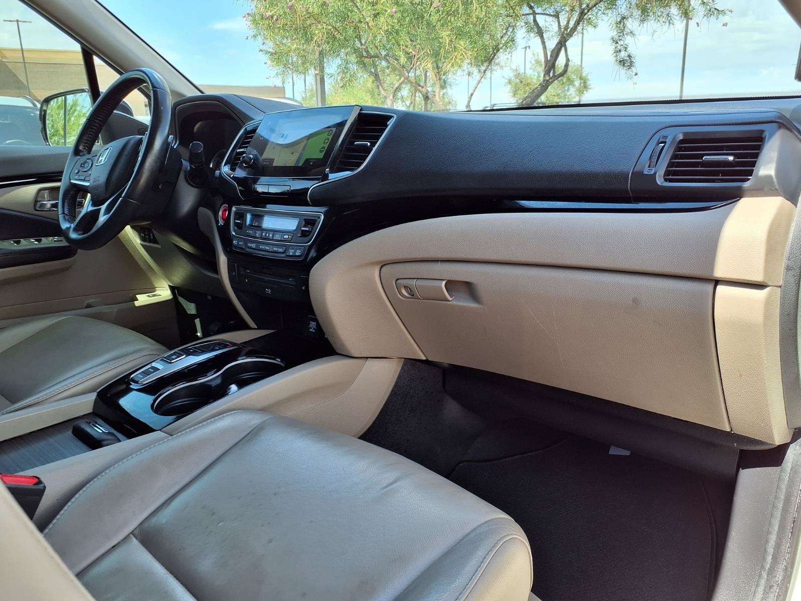 2019 Honda Pilot Touring 8-Passenger