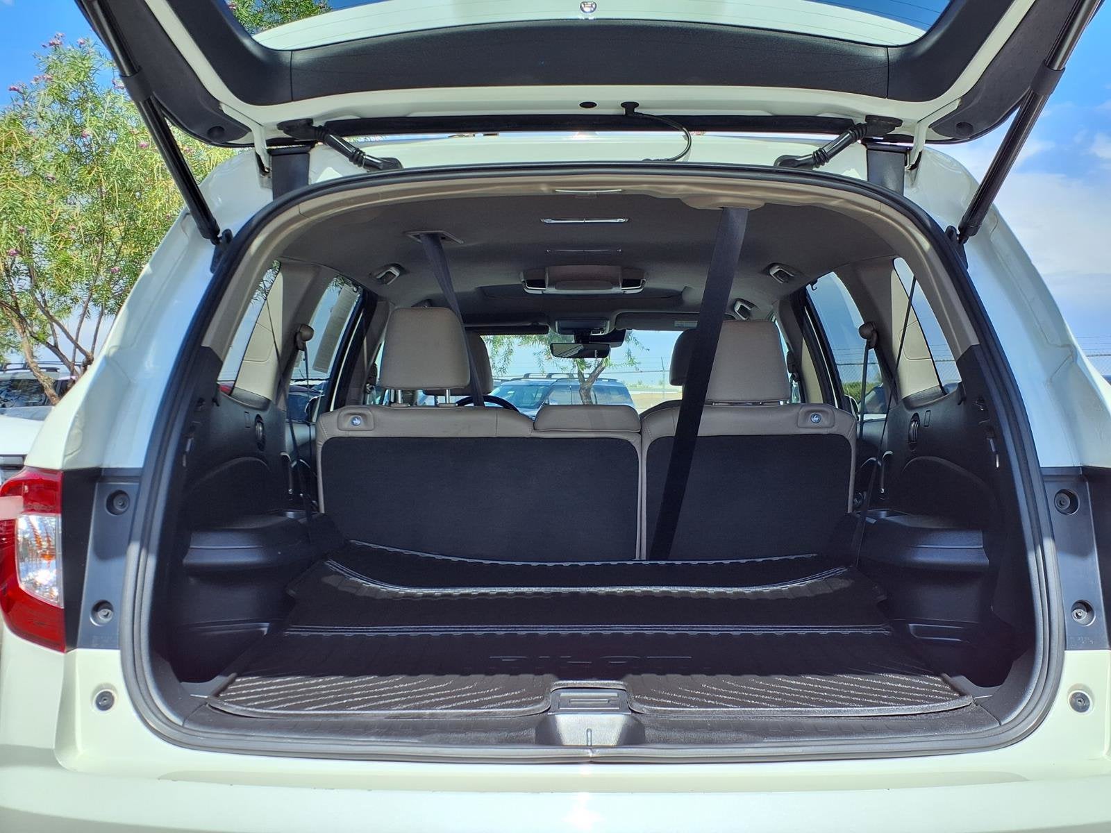 2019 Honda Pilot Touring 8-Passenger