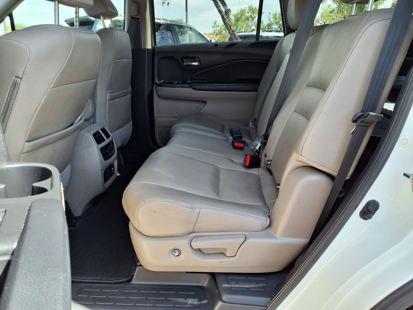 2019 Honda Pilot Touring 8-Passenger
