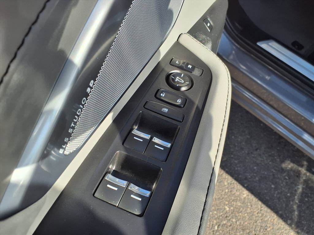 2021 Acura RDX w/Advance Package