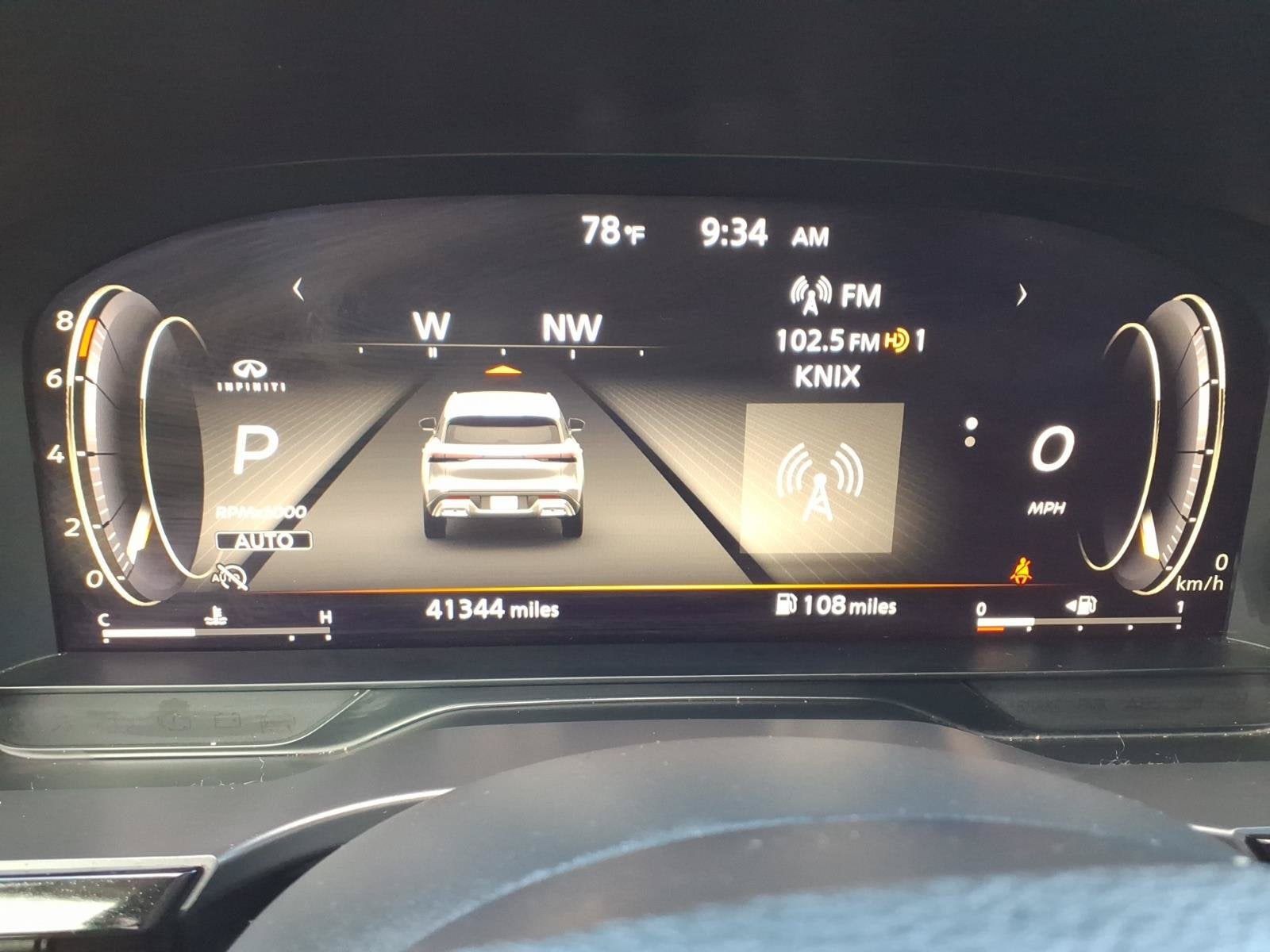 2023 INFINITI QX60 LUXE