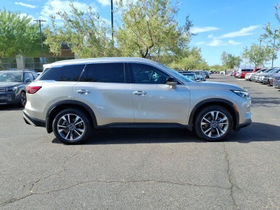 2023 INFINITI QX60 LUXE
