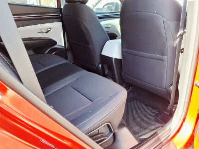 2022 Hyundai TUCSON SE