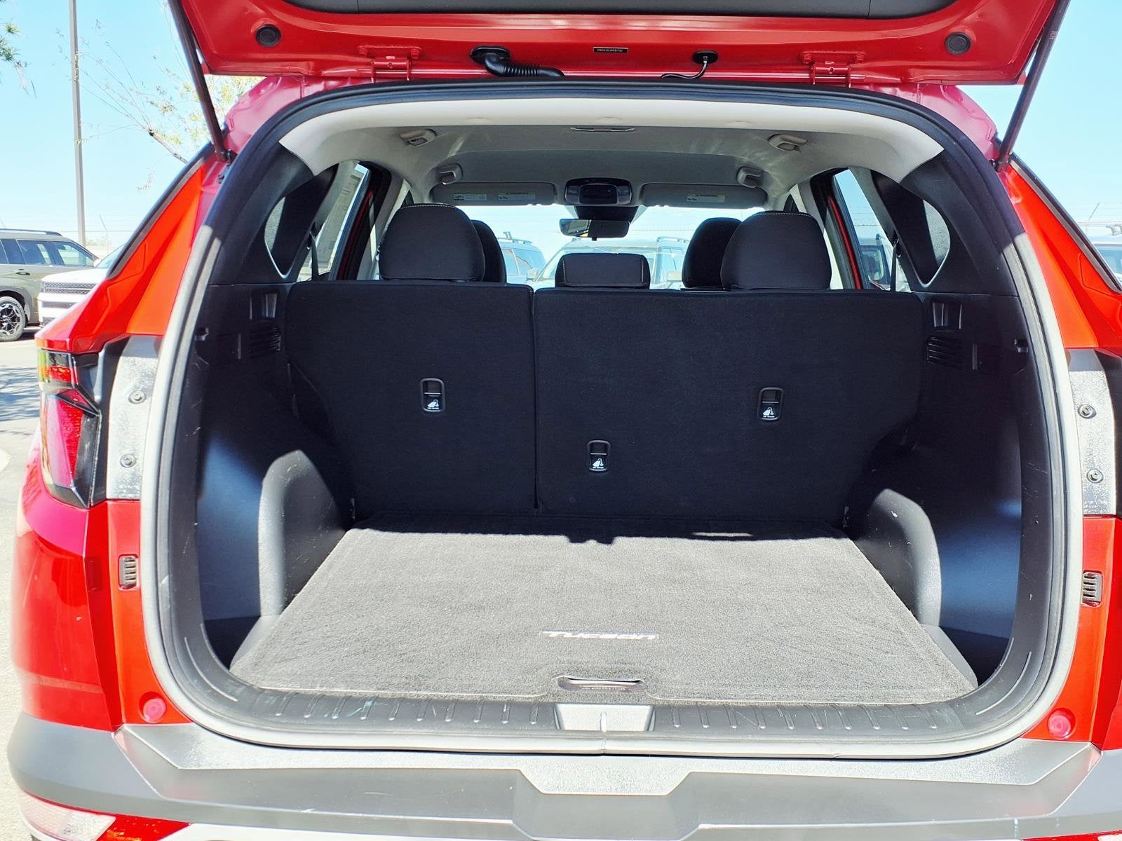 2022 Hyundai TUCSON SE