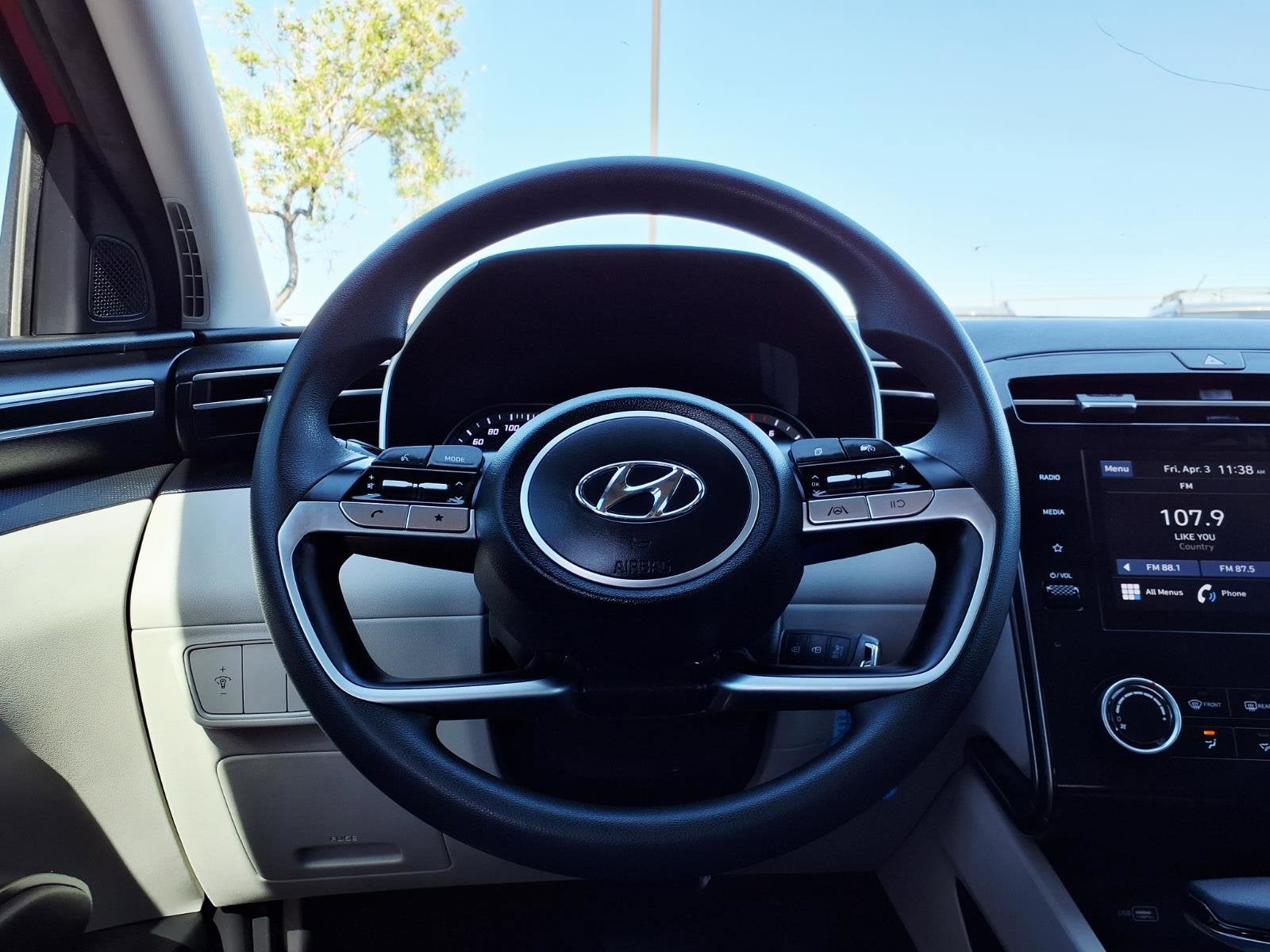 2022 Hyundai TUCSON SE