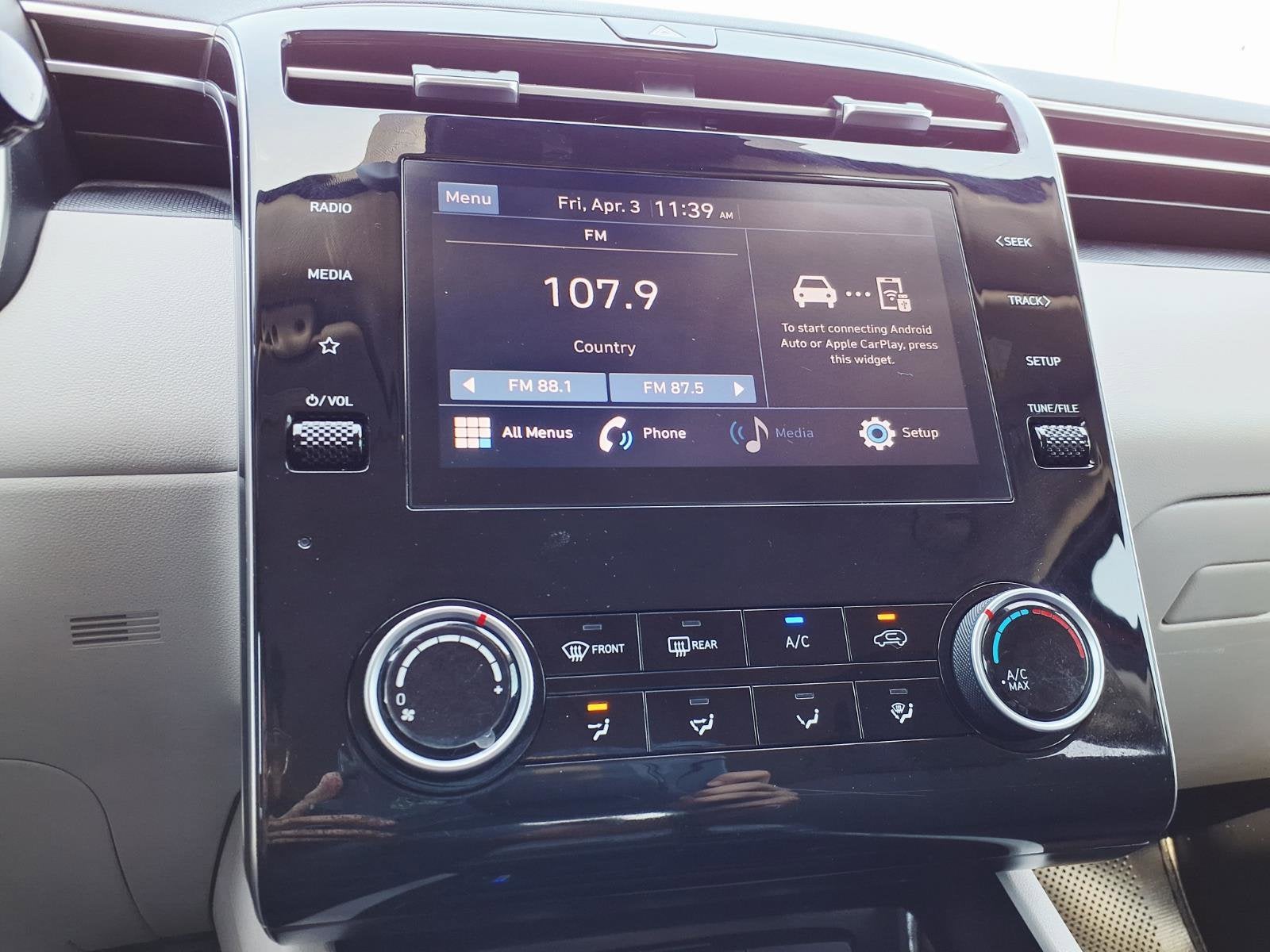 2022 Hyundai TUCSON SE