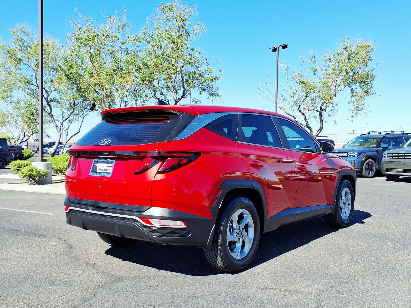 2022 Hyundai TUCSON SE