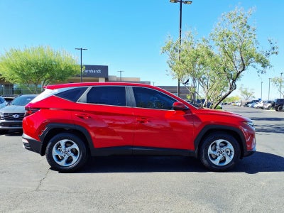 2022 Hyundai TUCSON SE