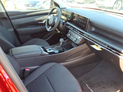 2026 Hyundai TUCSON SE