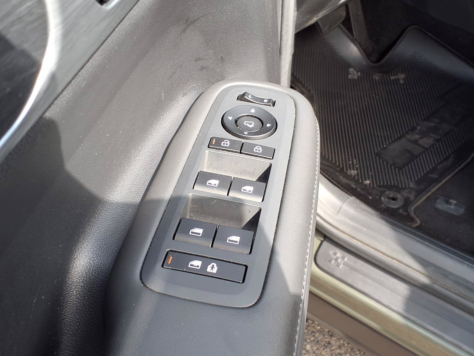 2026 Hyundai SANTA FE HYBRID Limited 6P