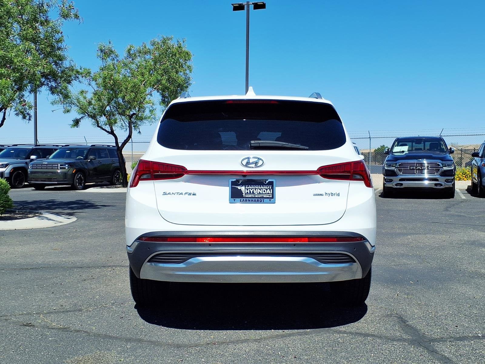 2023 Hyundai SANTA FE HYBRID SEL Premium