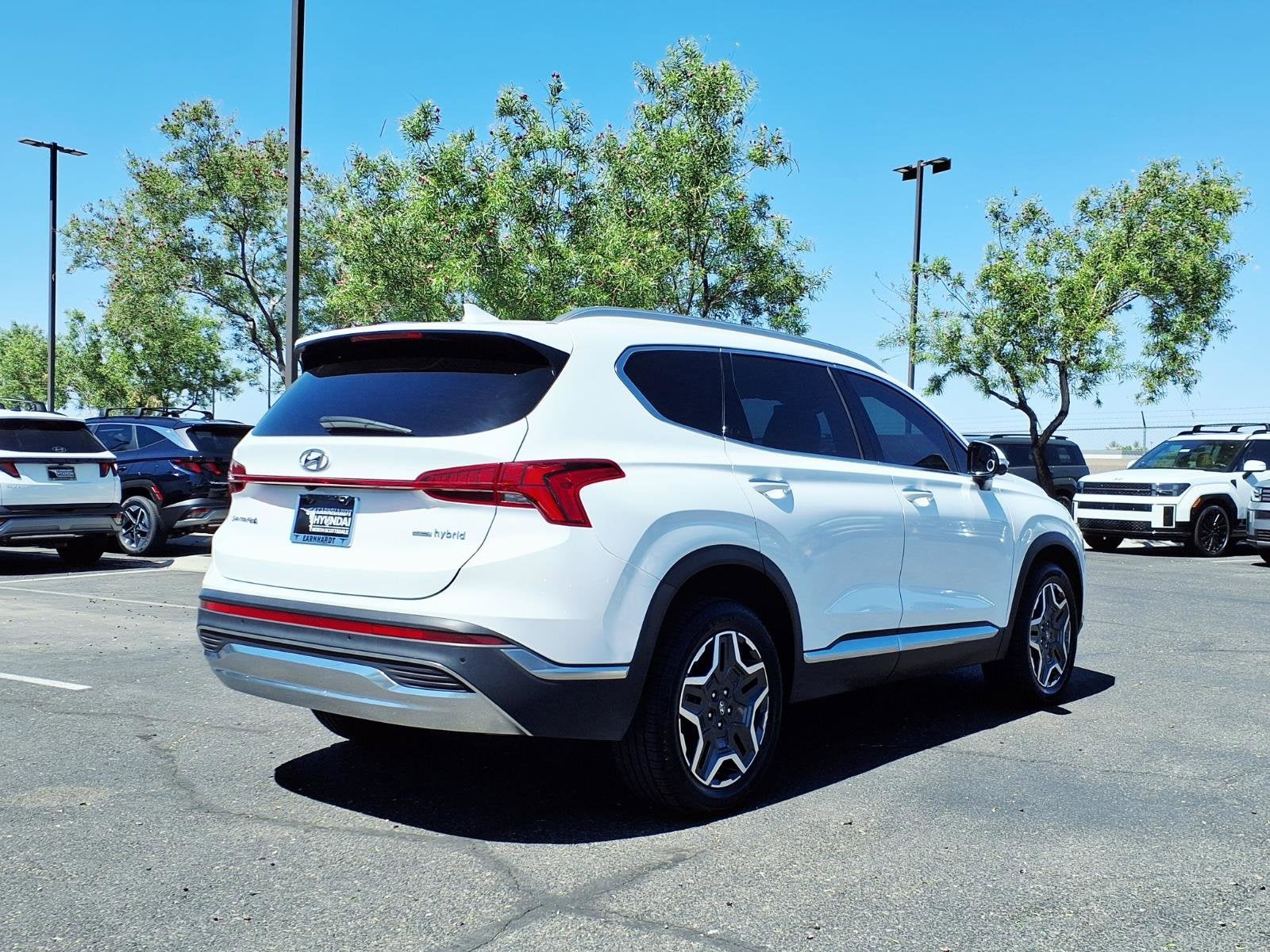 2023 Hyundai SANTA FE HYBRID SEL Premium