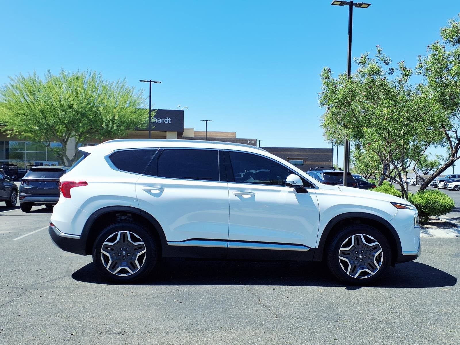2023 Hyundai SANTA FE HYBRID SEL Premium