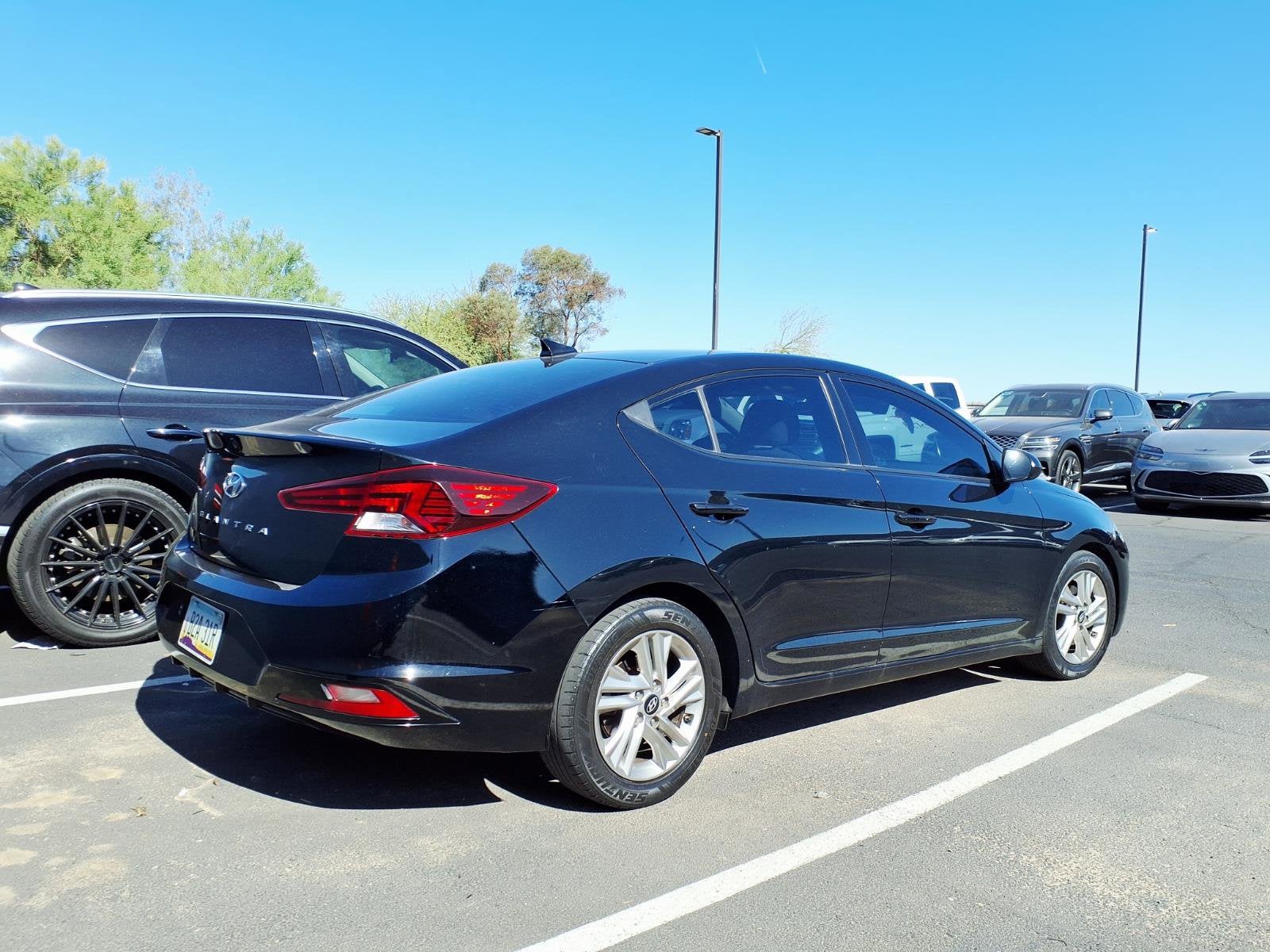 2019 Hyundai ELANTRA SEL