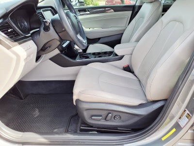 2019 Hyundai SONATA Limited
