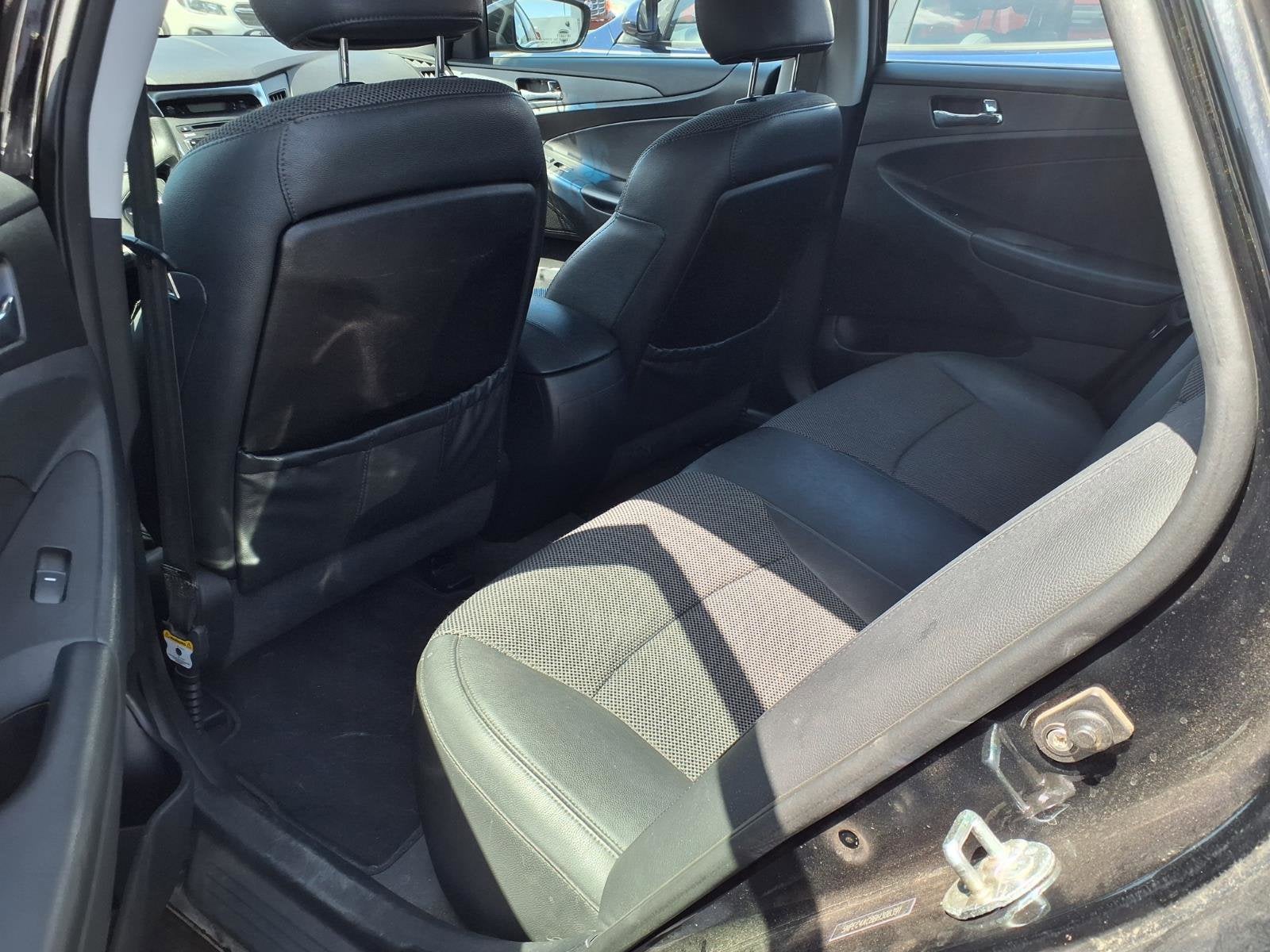 2011 Hyundai SONATA SE
