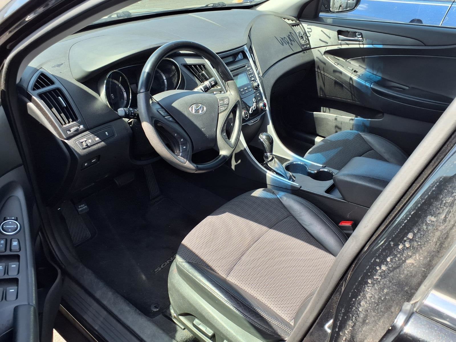 2011 Hyundai SONATA SE