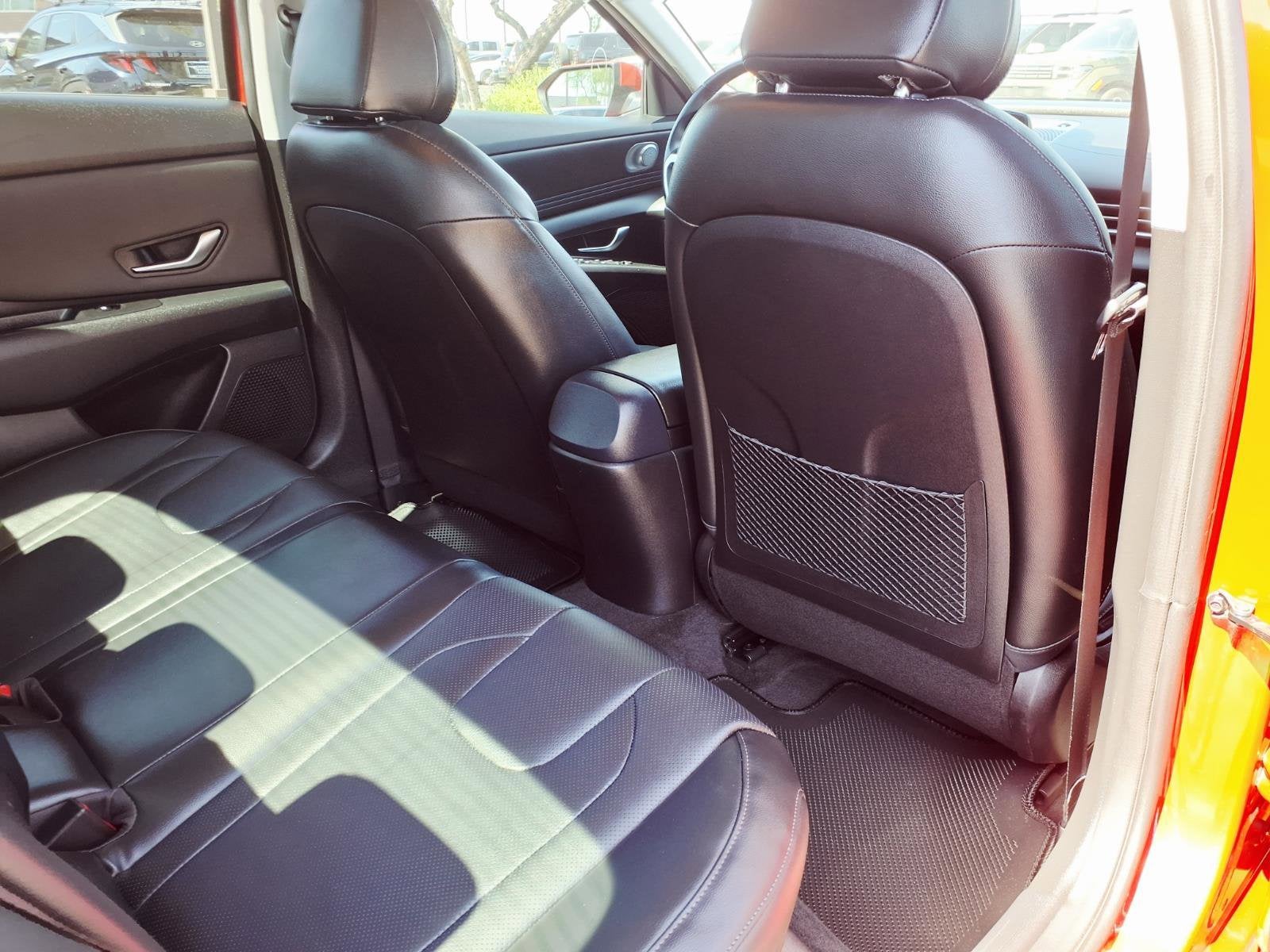 2022 Hyundai ELANTRA Limited